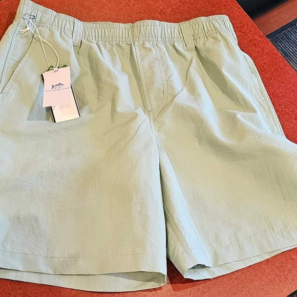 Southern Tide Other - New southern tide tide to trail size large